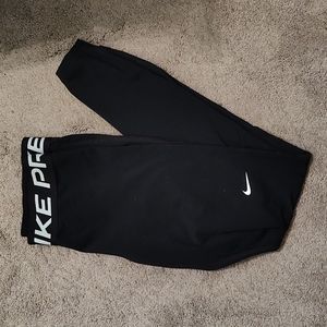 Women's Size Medium Nike Dri-Fit Ankle Legging